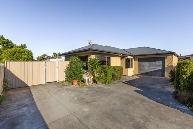 Modern, Easy Living in Desirable Taradale