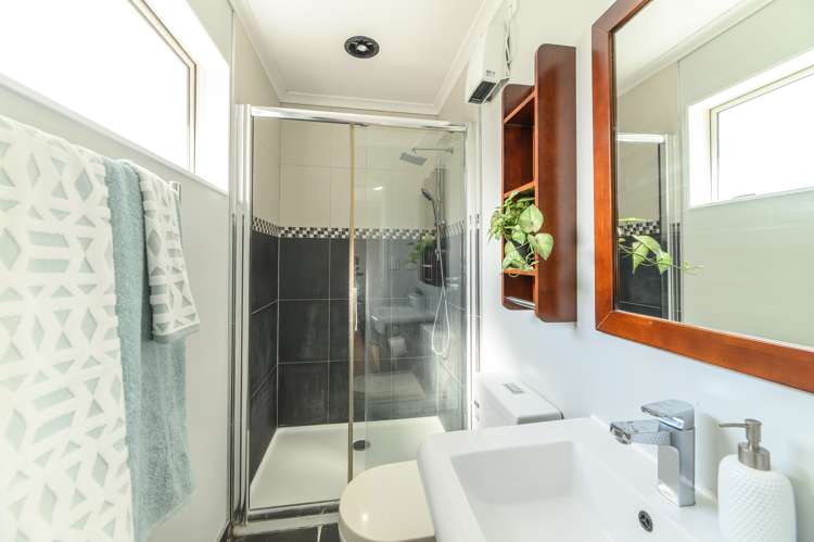 26a Margate Road Blockhouse Bay_7