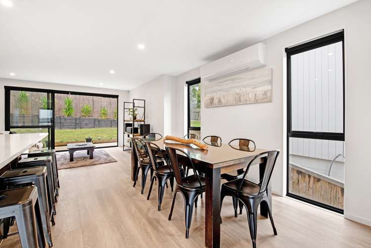 46 Seafarer Crescent Stanmore Bay_5