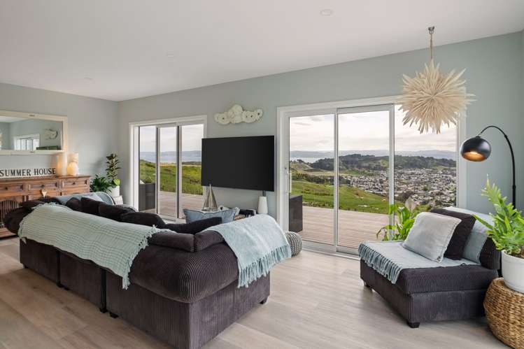 225 Wheatstone Road Wainui_8