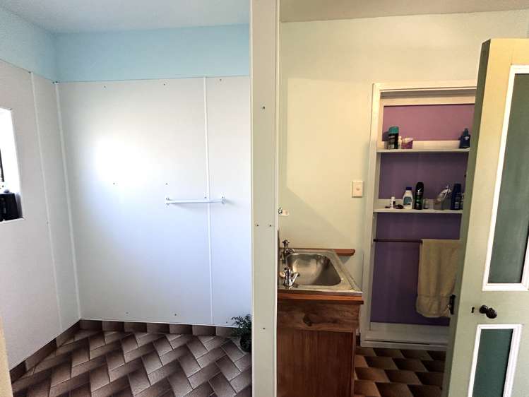 108 Main Road Blackball_11