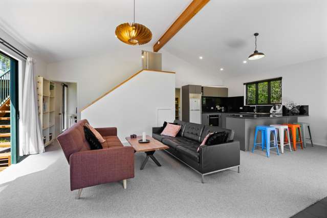 15 Laval Heights Britannia Heights_4