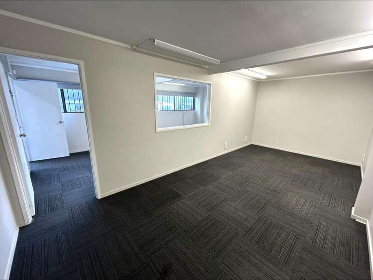 9/4 Kellow Place Wiri_3