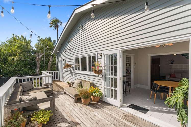 3 Fairlands Avenue 1823_6