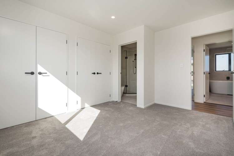 A/79 Archers Road Hillcrest_10