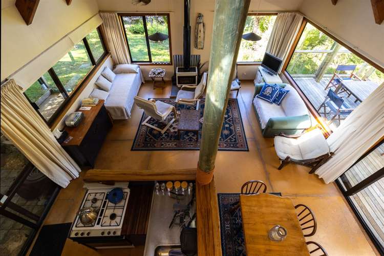 Little Nikau Bay Kenepuru Sound_24