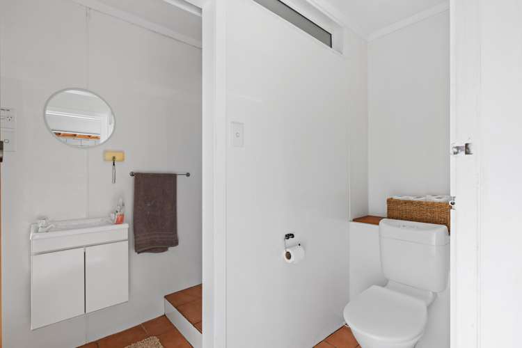 26 Ngakoti Street Urenui_24