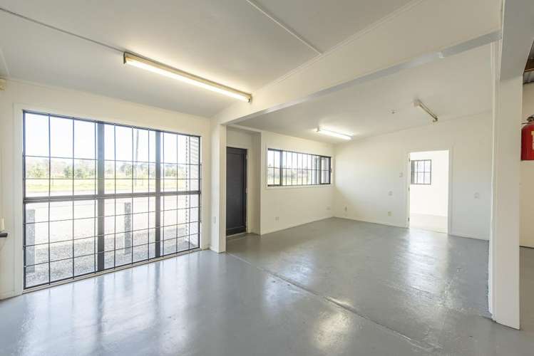 76 Riverbank Road Otaki_7