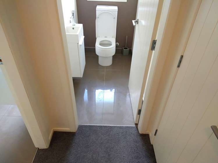 35 Christobel Circle Huntington_10