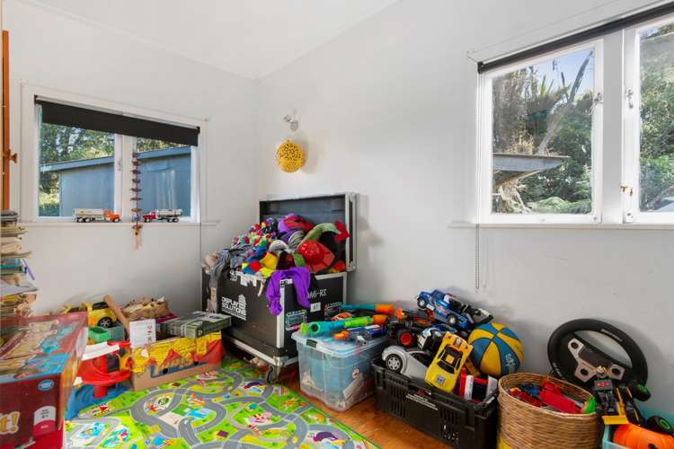 41 Upland Road Huia_7