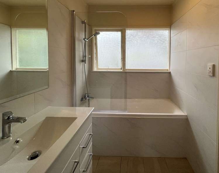 1/5 Lambeth Road Mount Eden_7