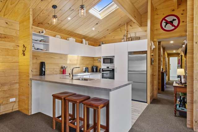 16 Tennyson Close Hanmer Springs_4