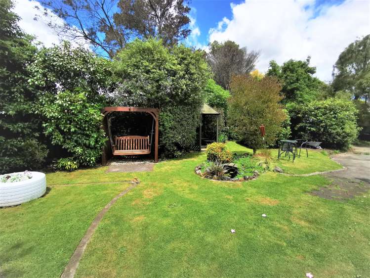 8 Madrid Street Dannevirke_21