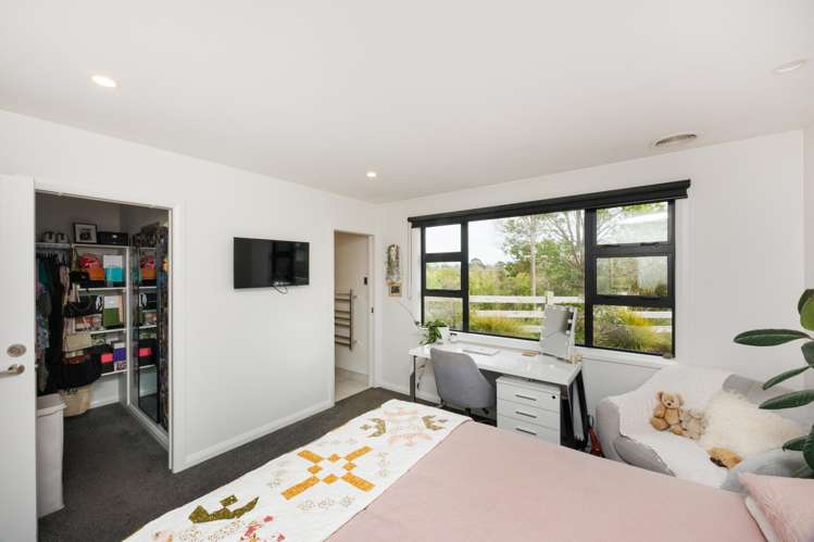 55 Johnstone Drive Fitzherbert_19