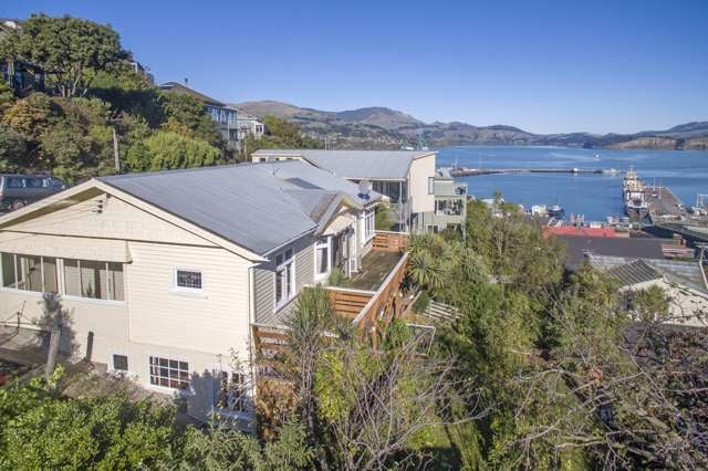 61 Reserve Terrace Lyttelton_1