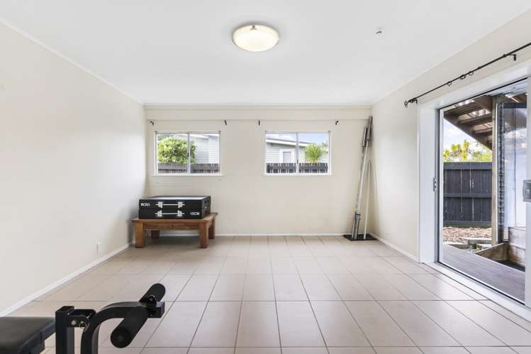 71 Second View Avenue Beachlands_17