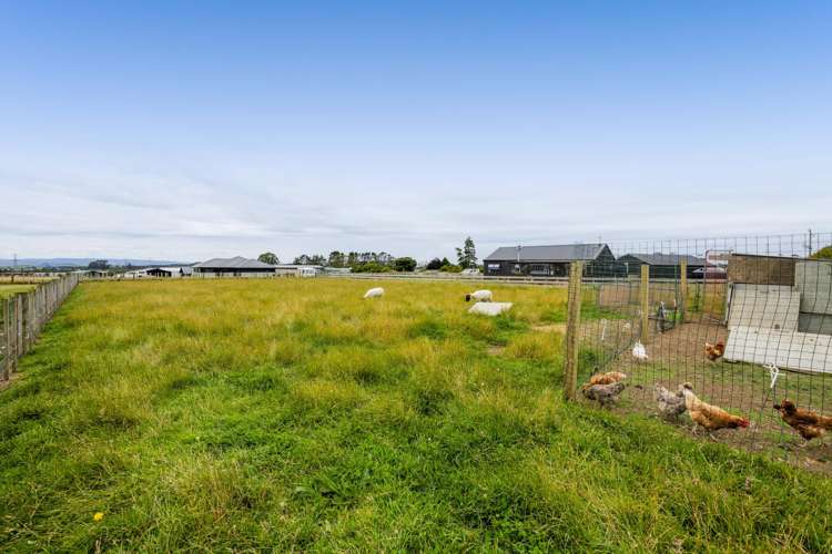 58 Monmouth Road Pembroke_15