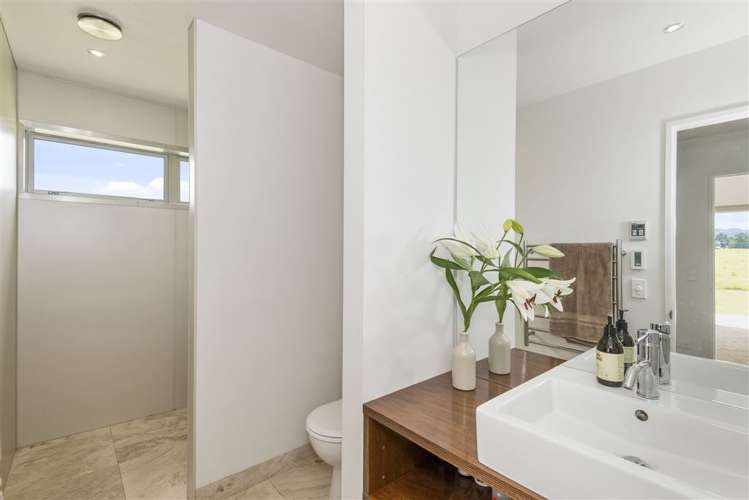 31 Riverside Road Okuku_9