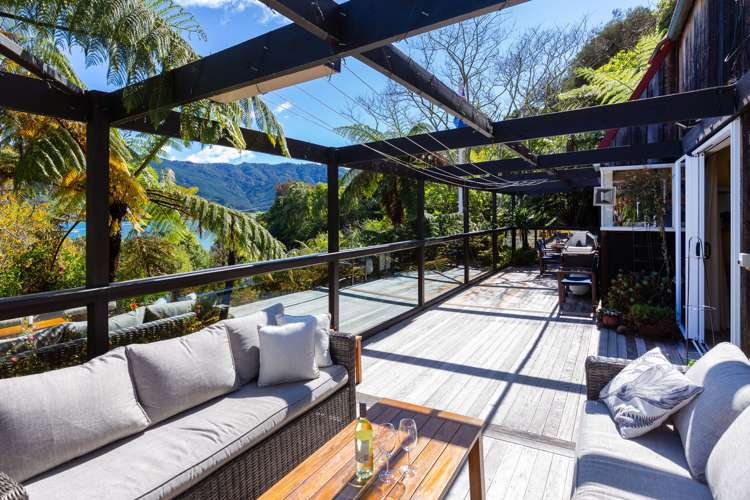 1744 Queen Charlotte Drive Anakiwa and Surrounds_1