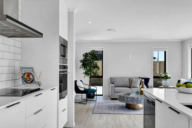 1 Vogue Circle Vogeltown_8