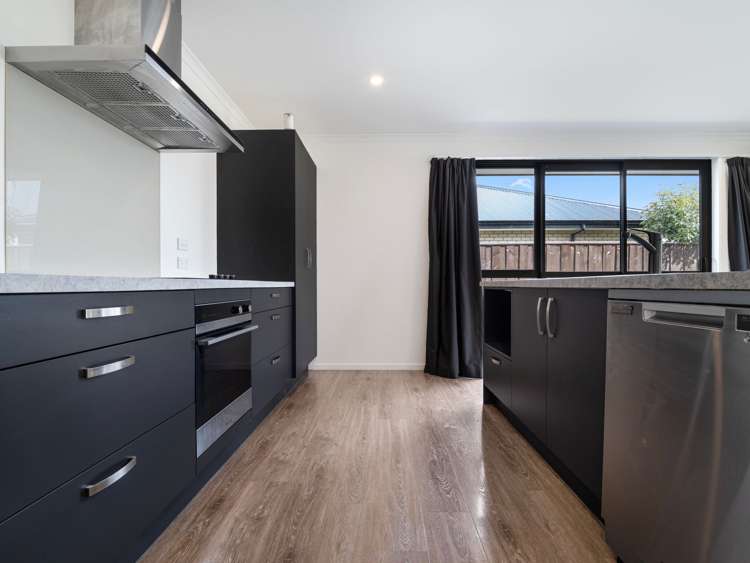 14 Clanfield Way Rolleston_2