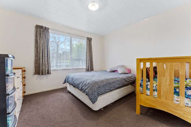 23 Redcrest Avenue Red Hill_8