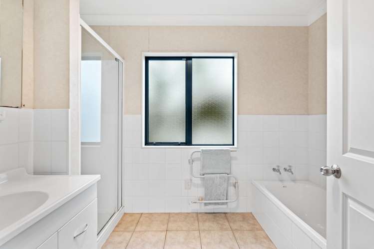 9 Glover Place Onerahi_11