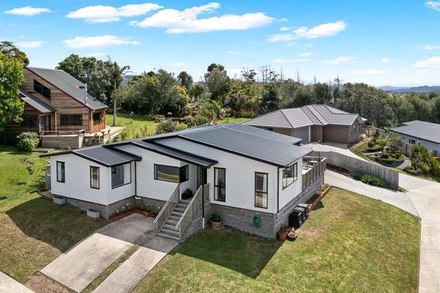5 Three Brothers Place Warkworth_4