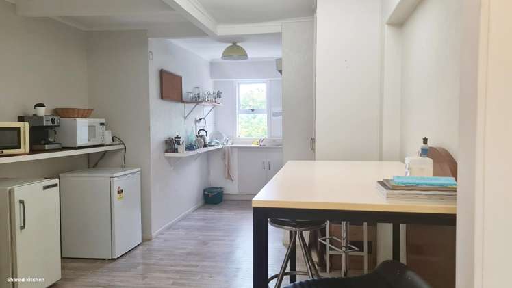 Suites 3/4, 126 Maunganui Road Mt Maunganui_5