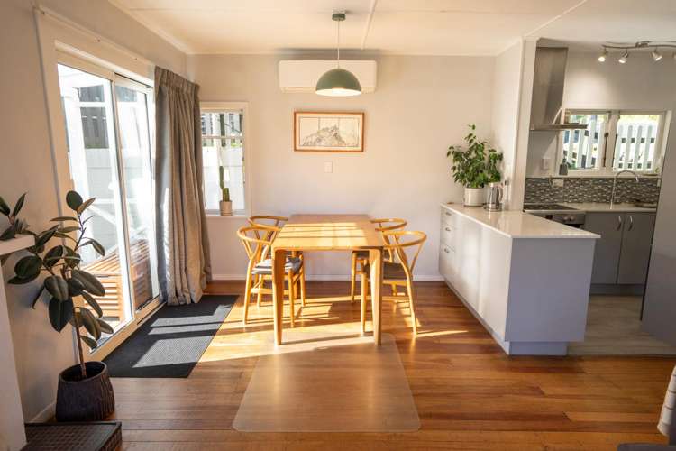 163 Vanguard Street_2