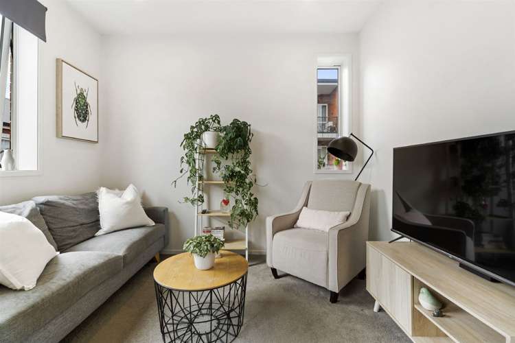 302/1a Soljak Place Mount Albert_8