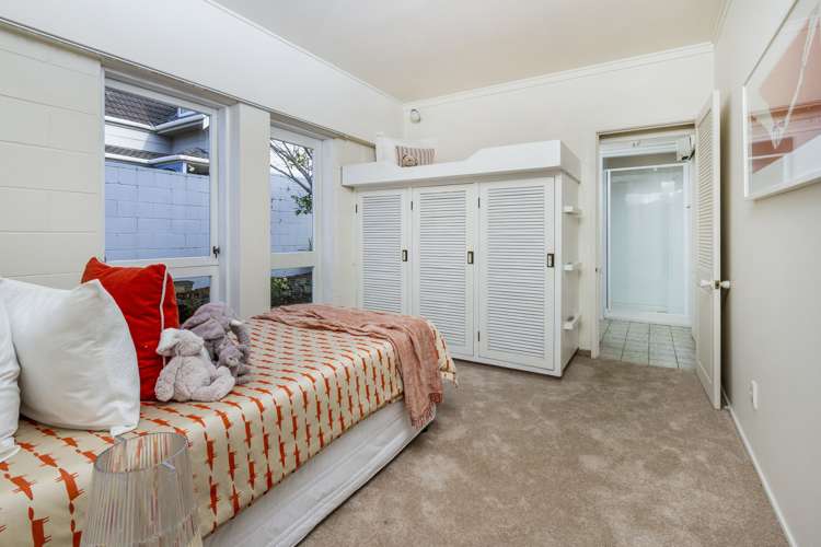 2/21 Rewiti Avenue Takapuna_15
