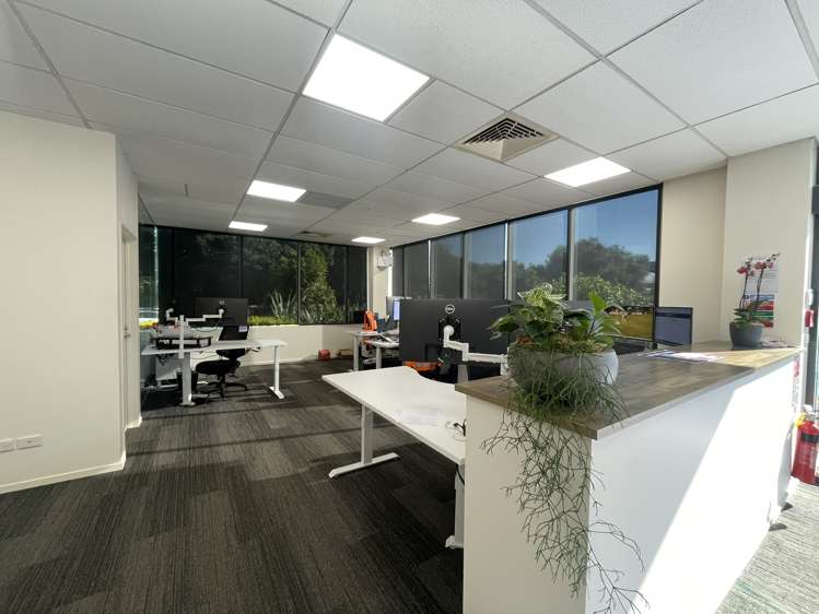 128-138 Hugo Johnston Drive Penrose_10