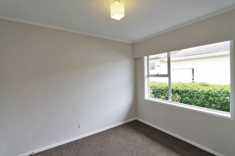2/34 Tawhiri Road One Tree Hill_3