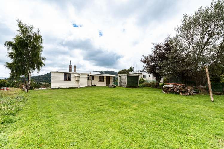 114 Ruapehu Road Ohakune_16