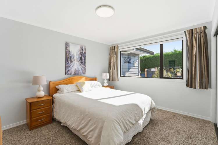 27 Green Island Bush Road Blackhead_19