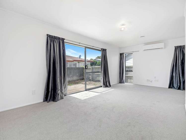 20b Kentucky Crescent Nawton_11