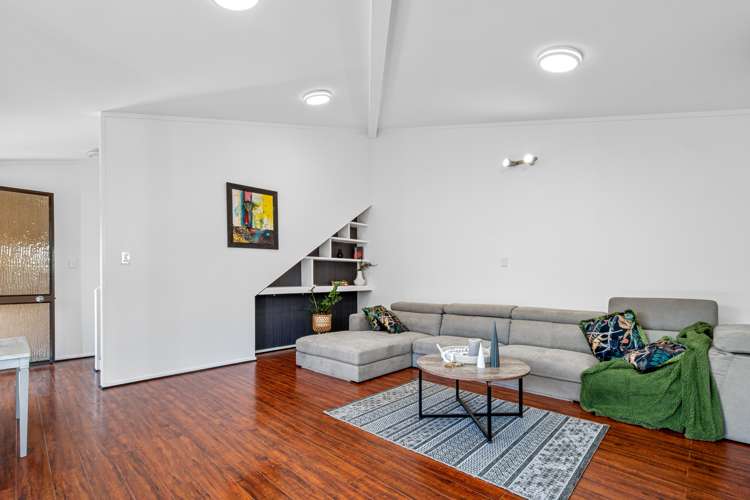 1/283 Royal Road Massey_5