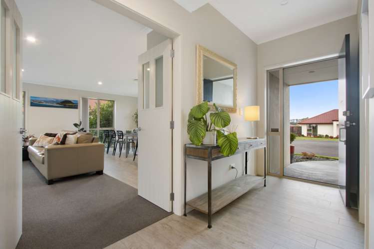 11 William Wood Place Aongatete_5