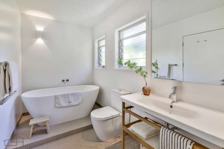 61 West Lynn Road Titirangi_18