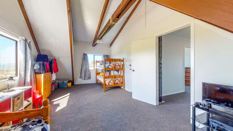 1261b East Coast Road Whakatiwai_12