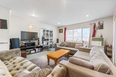 81 Royal Road_4