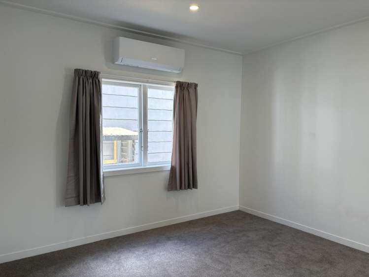 18 Dickson Street 1052_2