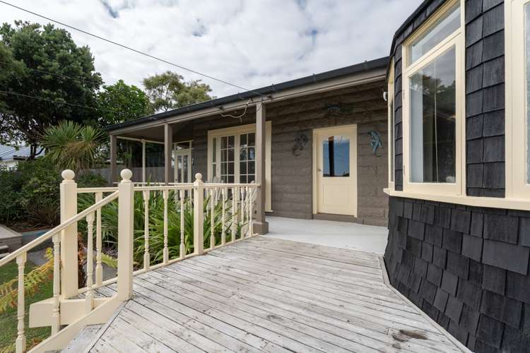 14 Whanake Street Titahi Bay_35