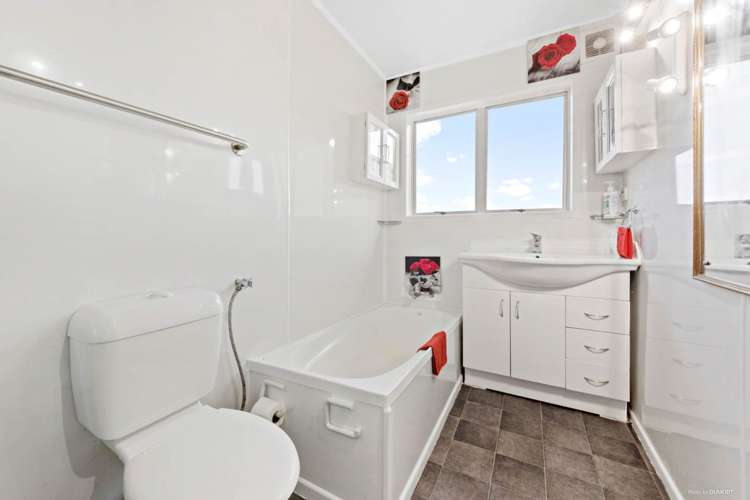 137 Donovan Street Blockhouse Bay_9