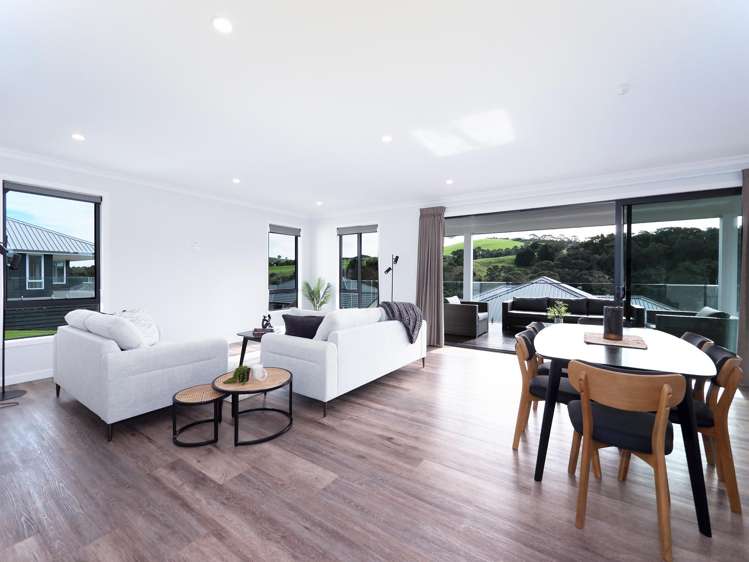 30 Admiralty Drive_5