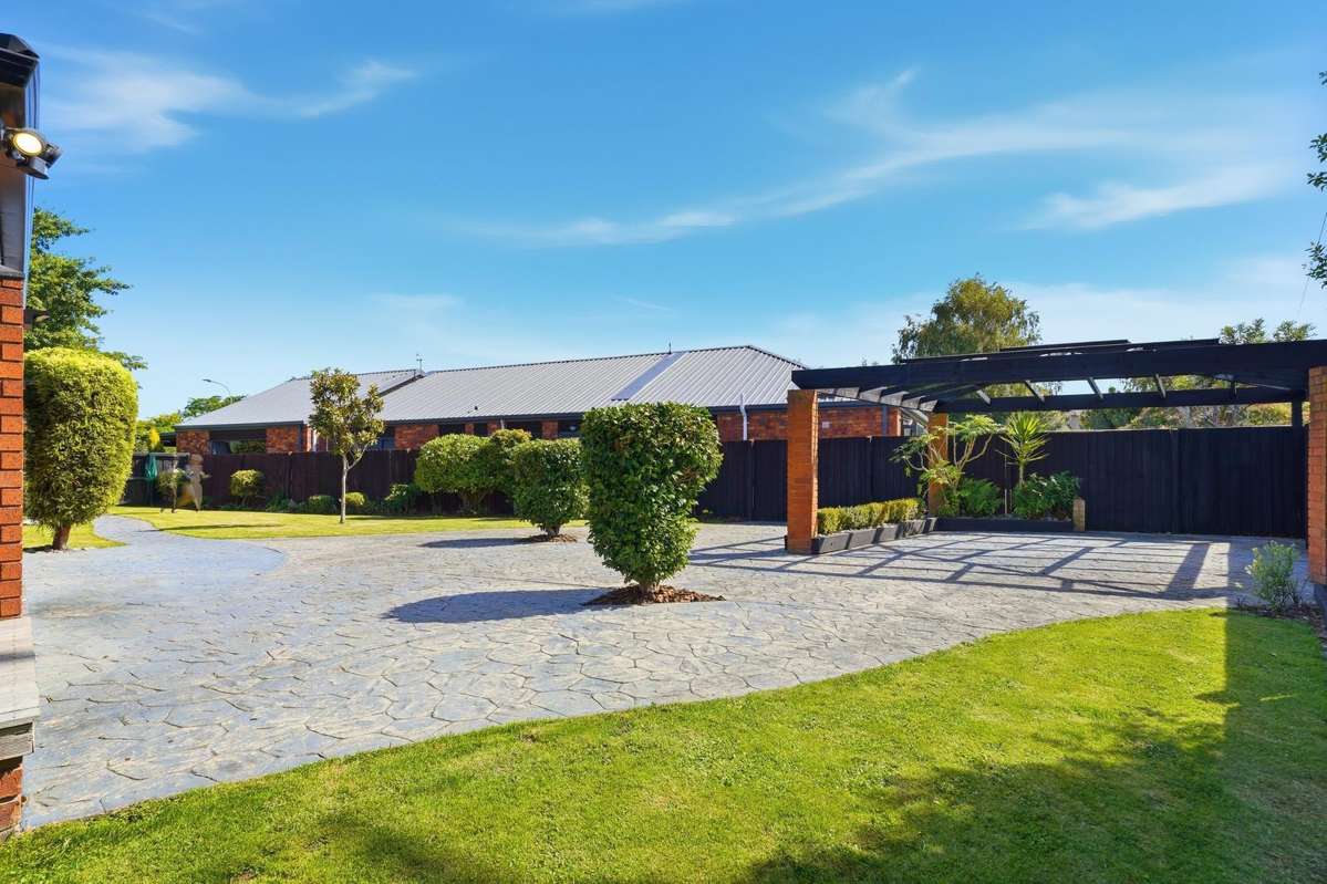 49 Kedleston Drive_3