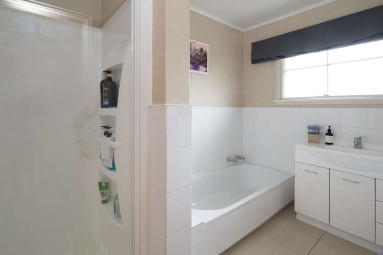 3 Glassey Drive Allenton_9