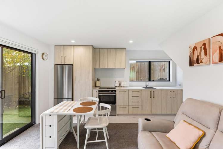 2/19 Karamu Street Te Atatu Peninsula_6
