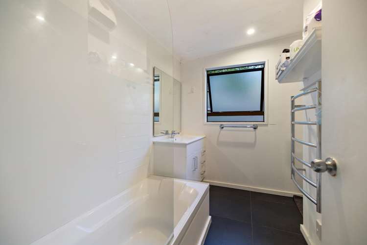 199 & 203 Fernhill Road Fernhill_23